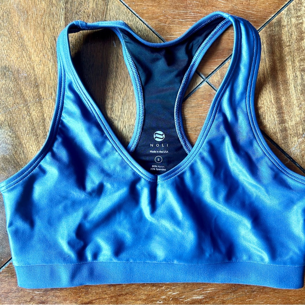 Noli Metallic Purple Sports Bra Racerback Moisture-Wicking, Size Small